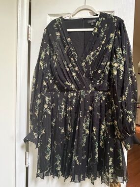 Ted Baker Black Floral V-Neck Pleated Long Sleeve Dress Size 5 XL